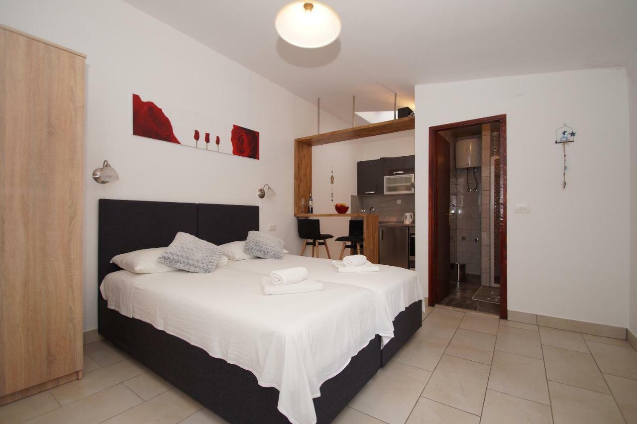 Posejdon Apartments Đảo Korčula Ngoại thất bức ảnh